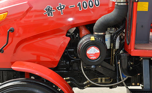 AG亚游-1000型拖拉机